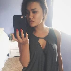 Meet your Posher, Vicky